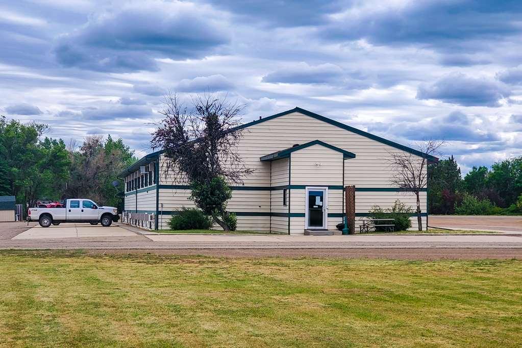 Rodeway Inn Gateway To Medora T-Roosevelt & Makoshika State Park Wibaux Ngoại thất bức ảnh