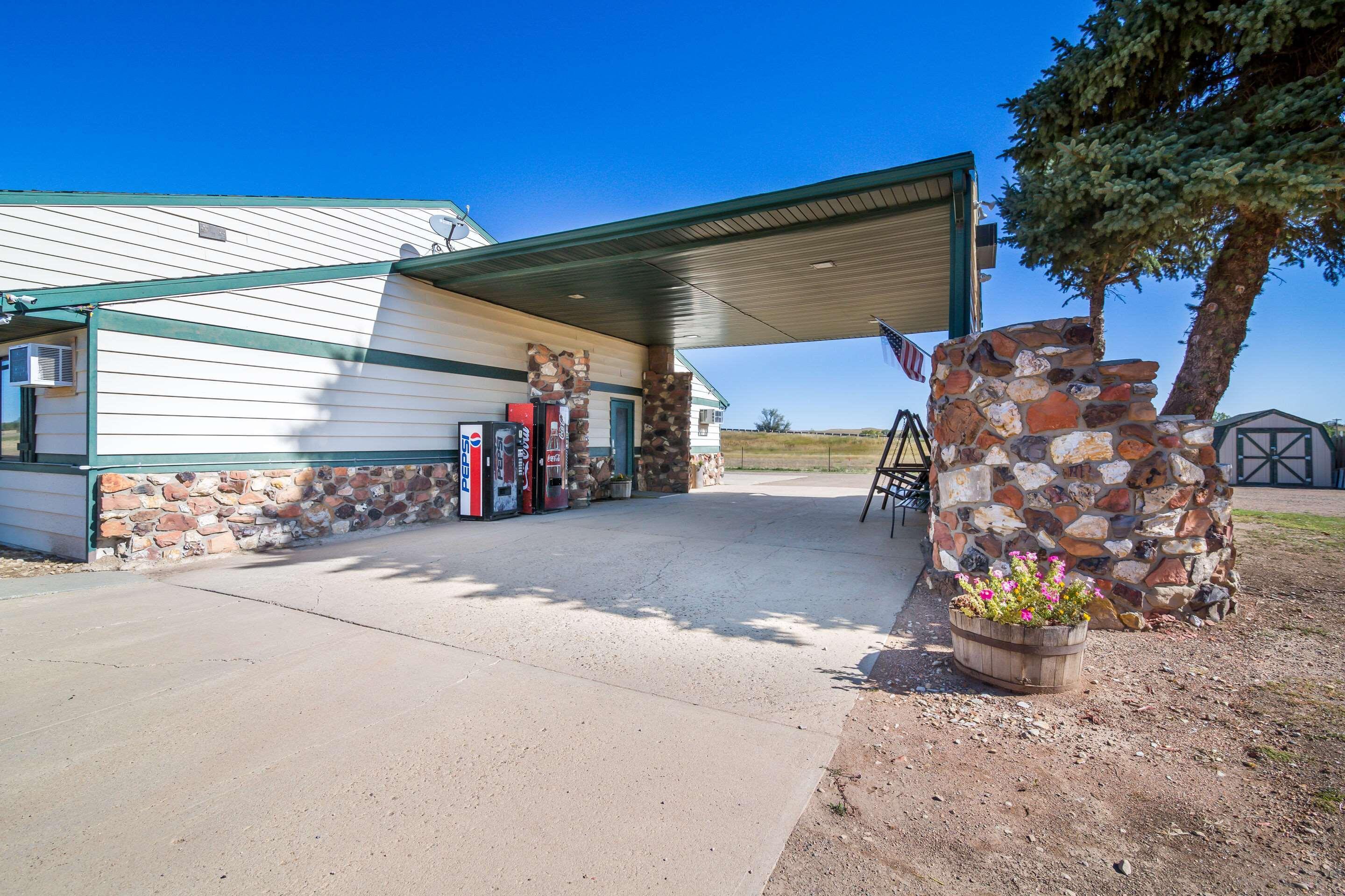 Rodeway Inn Gateway To Medora T-Roosevelt & Makoshika State Park Wibaux Ngoại thất bức ảnh